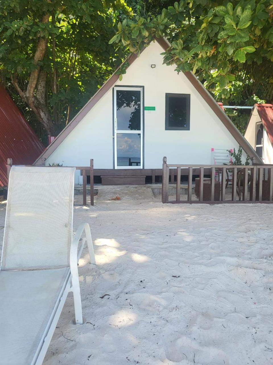 Dewati Roomstay B&B Lang Tengah Island Bagian luar foto